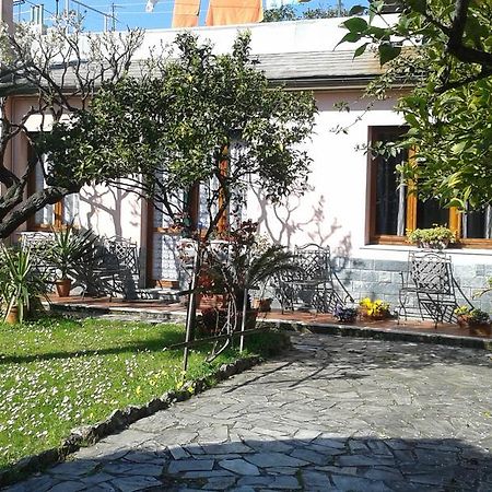 Casa Tra Il Verde E Il Blu Gênes Extérieur photo