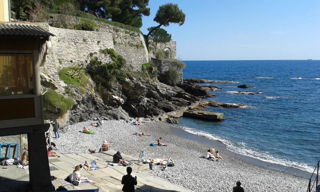 Casa Tra Il Verde E Il Blu Gênes Chambre photo