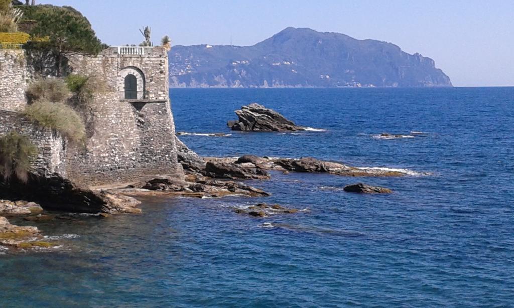 Casa Tra Il Verde E Il Blu Gênes Chambre photo