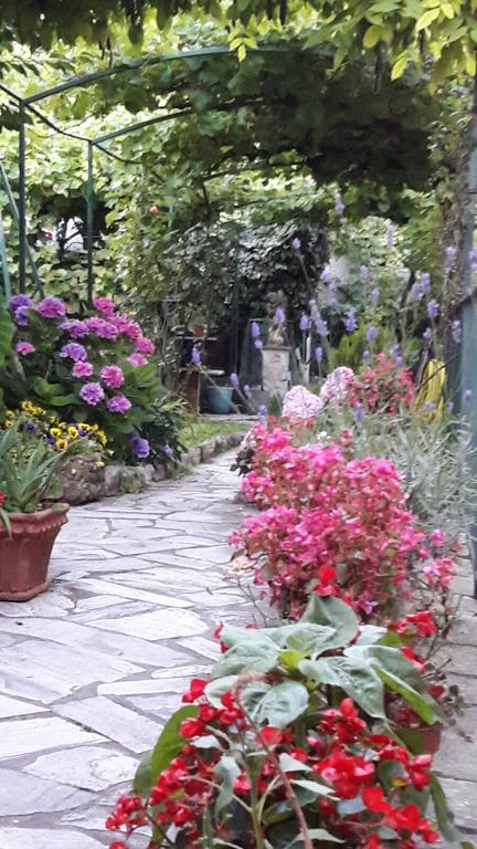 Casa Tra Il Verde E Il Blu Gênes Extérieur photo
